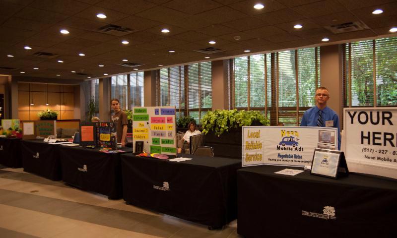 Photo of young entrepreneurs at the 2014 Innovate Michigan! Summit